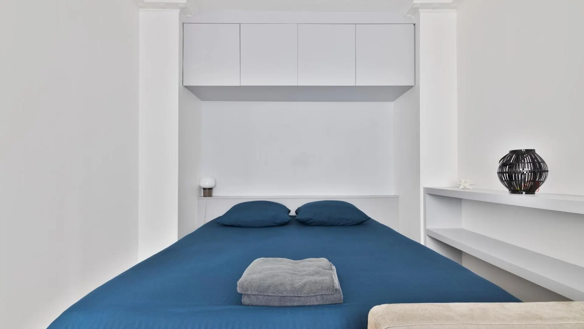 Apartment Quartier Opera 2 Free Netflix Paris